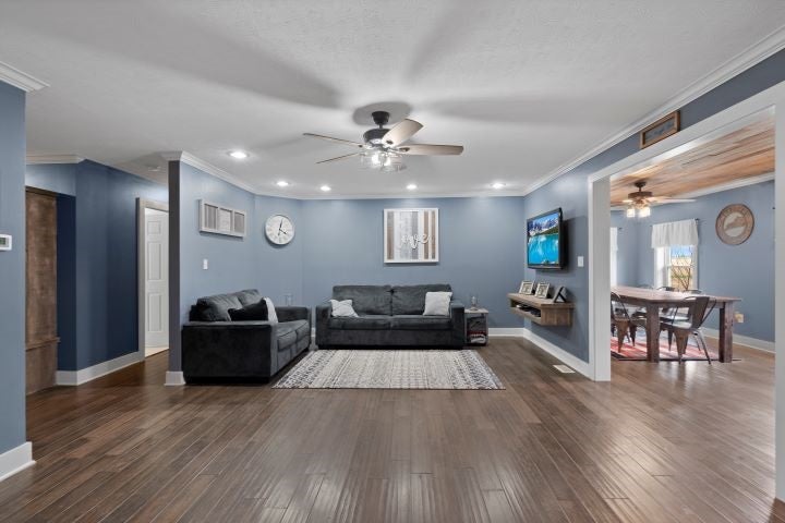 2095 Locust Grove Road Auburn, KY 42206 - Photo 12 of 27 Gallery Image 12