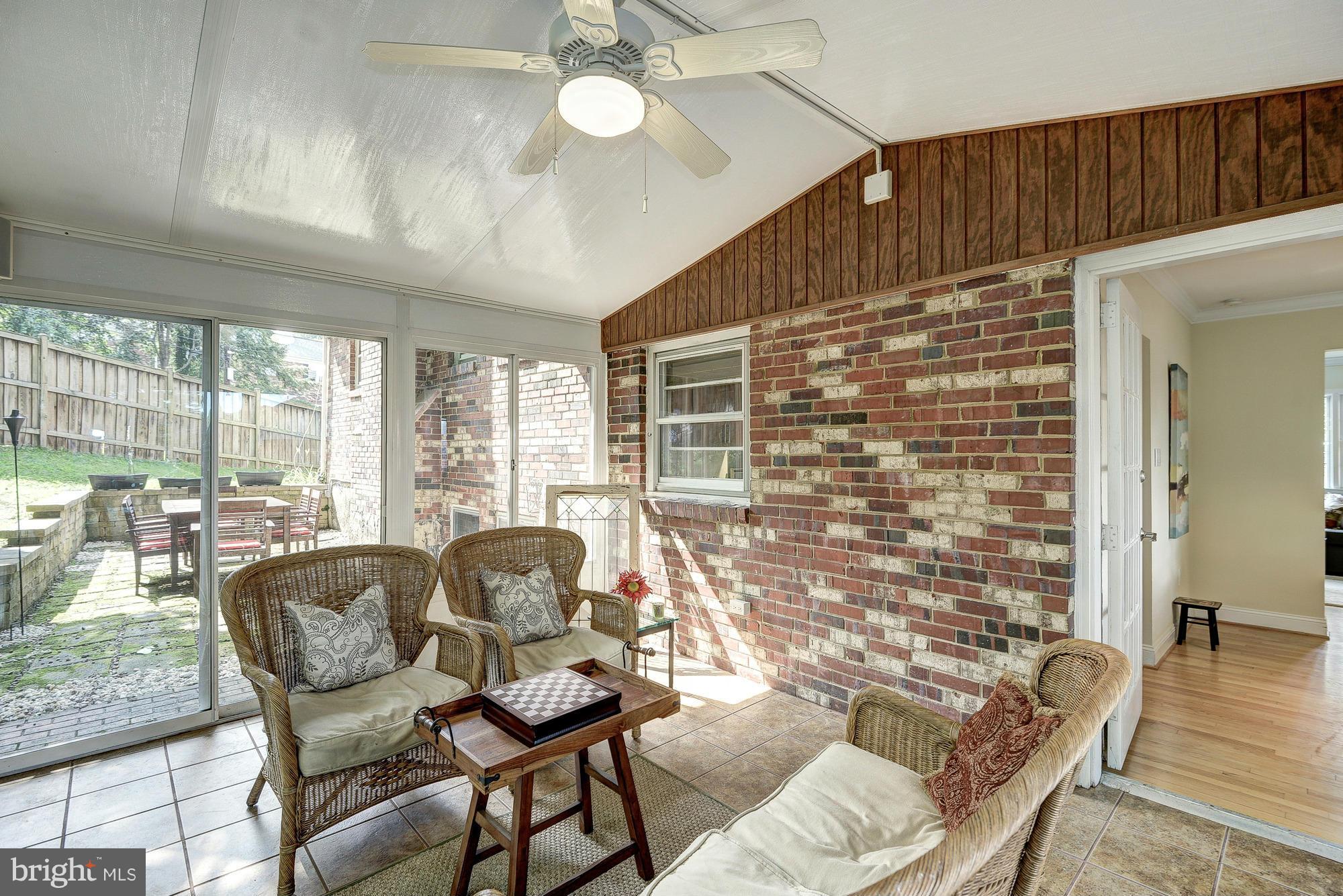5924 5th Road North Arlington, VA 22203 - Photo 17 of 29 Interior (General)