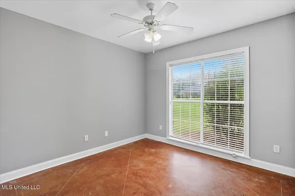 $374,900 | 257 Post Oak Lane, Richland, MS 39218