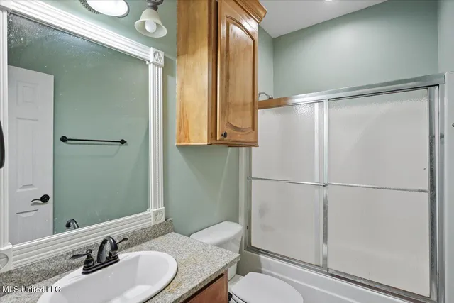 $389,900 | 257 Post Oak Lane, Richland, MS 39218