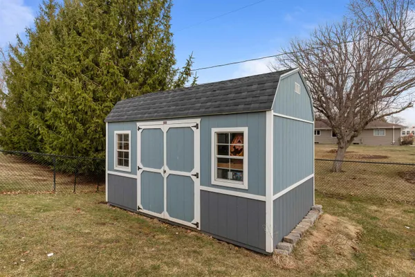 $414,000 | 200 Fox Fire Drive, Oshkosh, WI 54904