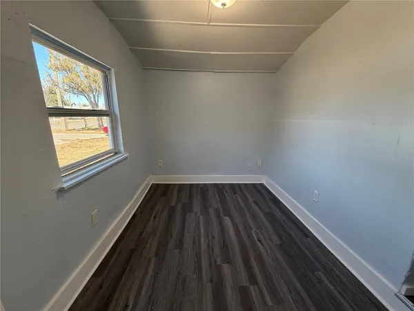 $1,475 | 5475 42nd Street North, Unit 2, St. Petersburg, FL 33714