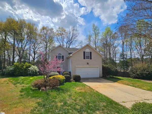 $320,000 | 3 Old Hastings Court, Mauldin, SC 29662
