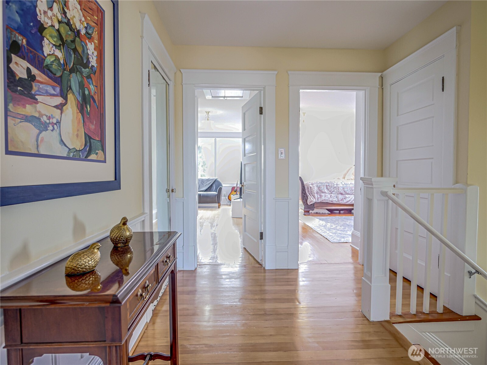 4026 Burke Avenue North Seattle, WA 98103 - Photo 15 of 40
