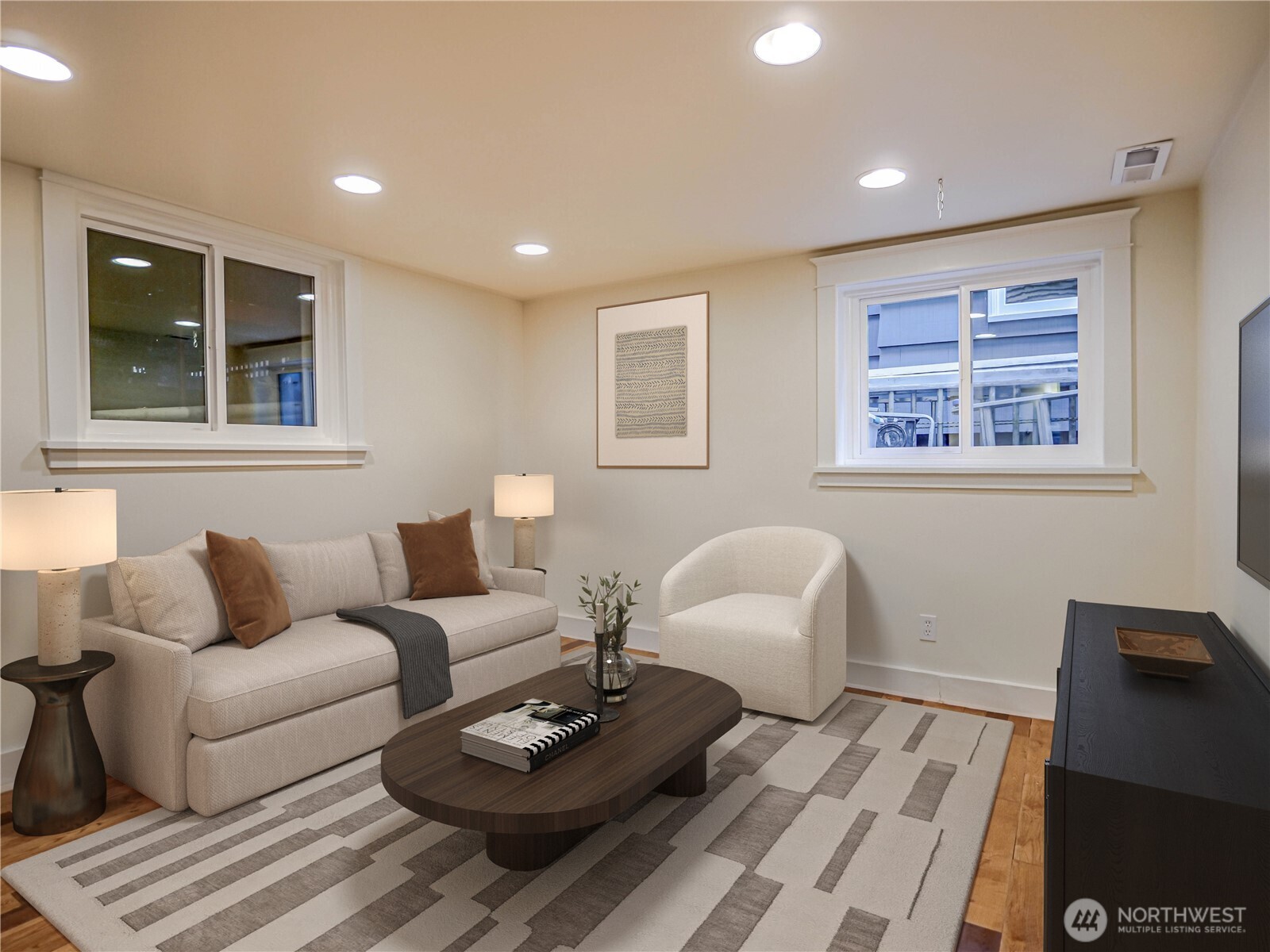 4026 Burke Avenue North Seattle, WA 98103 - Photo 26 of 40
