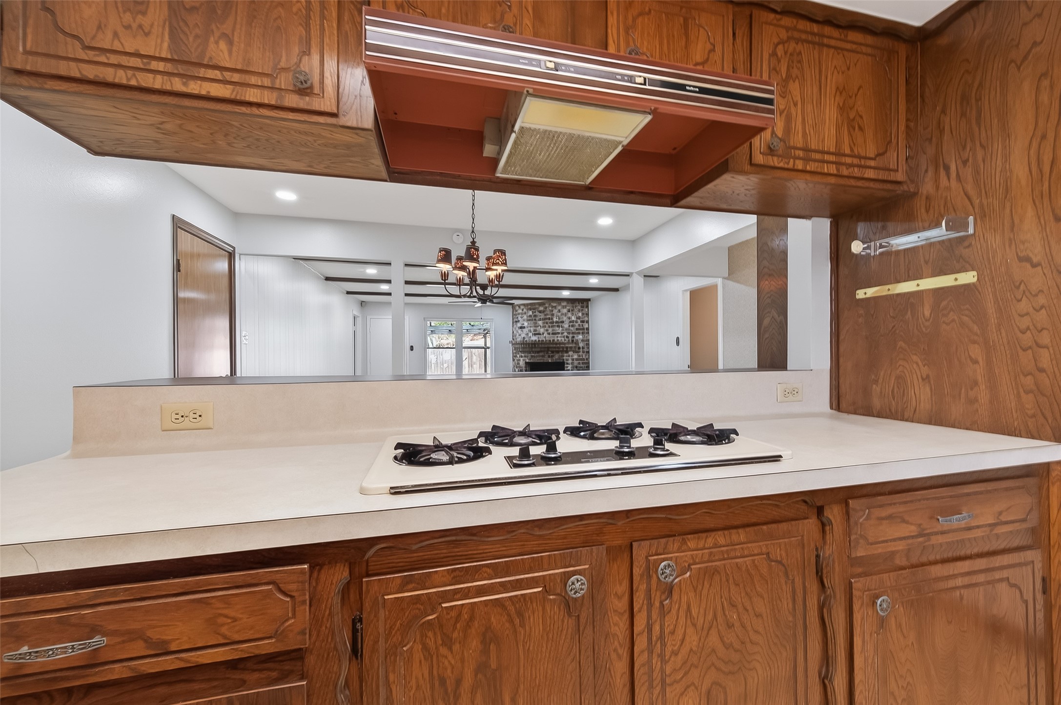 3414 Lemon Tree Lane Houston, TX 77088 - Photo 18 of 38