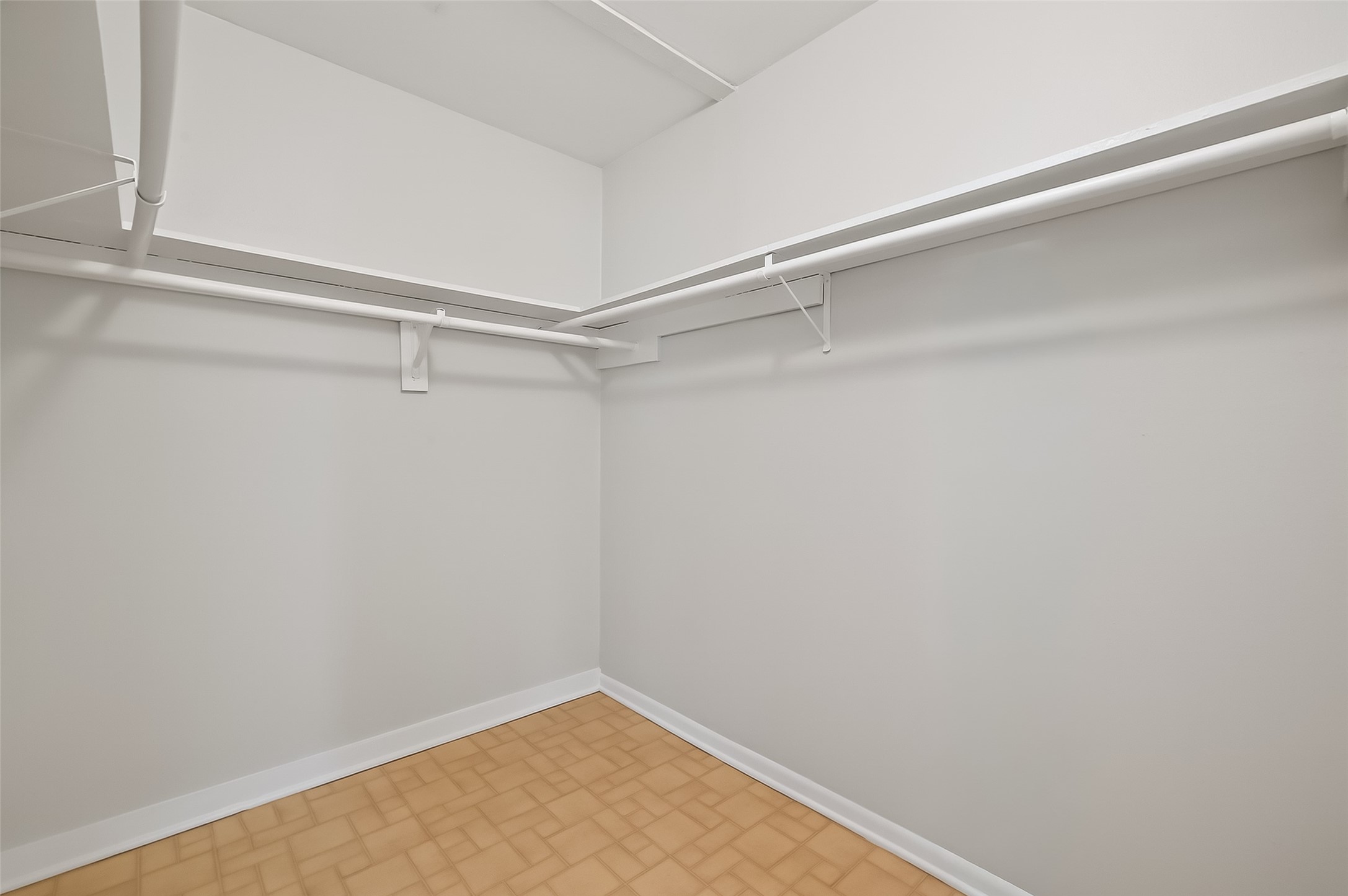 3414 Lemon Tree Lane Houston, TX 77088 - Photo 29 of 38