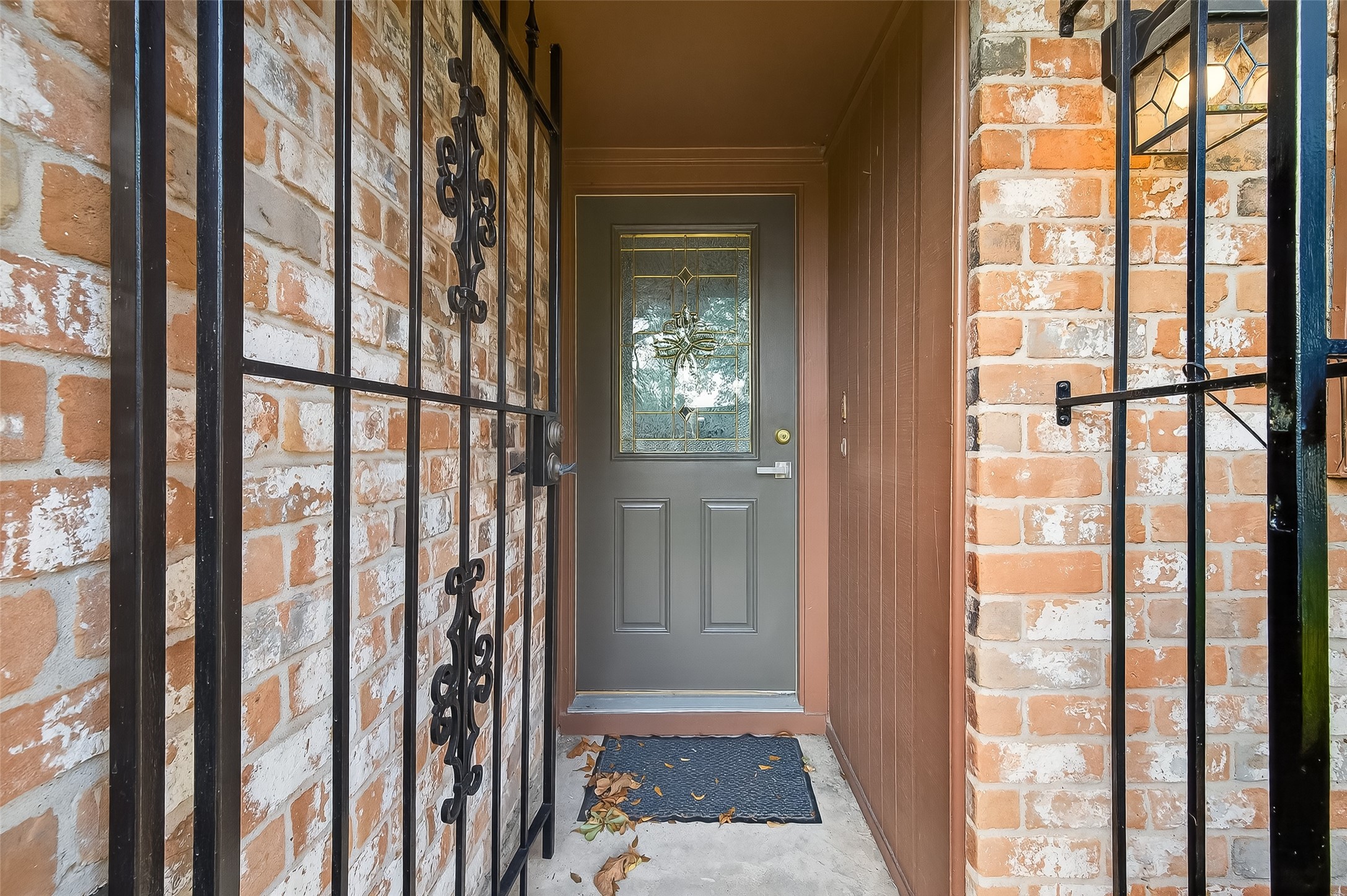 3414 Lemon Tree Lane Houston, TX 77088 - Photo 6 of 38