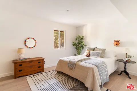 $1,485,000 | 1310 North Topanga Canyon Boulevard, Topanga, CA 90290