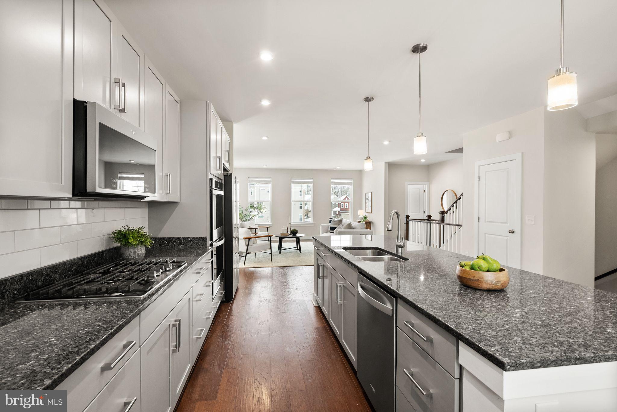 17762 Kingfisher Isle Road Dumfries, VA 22026 - Photo 7 of 62