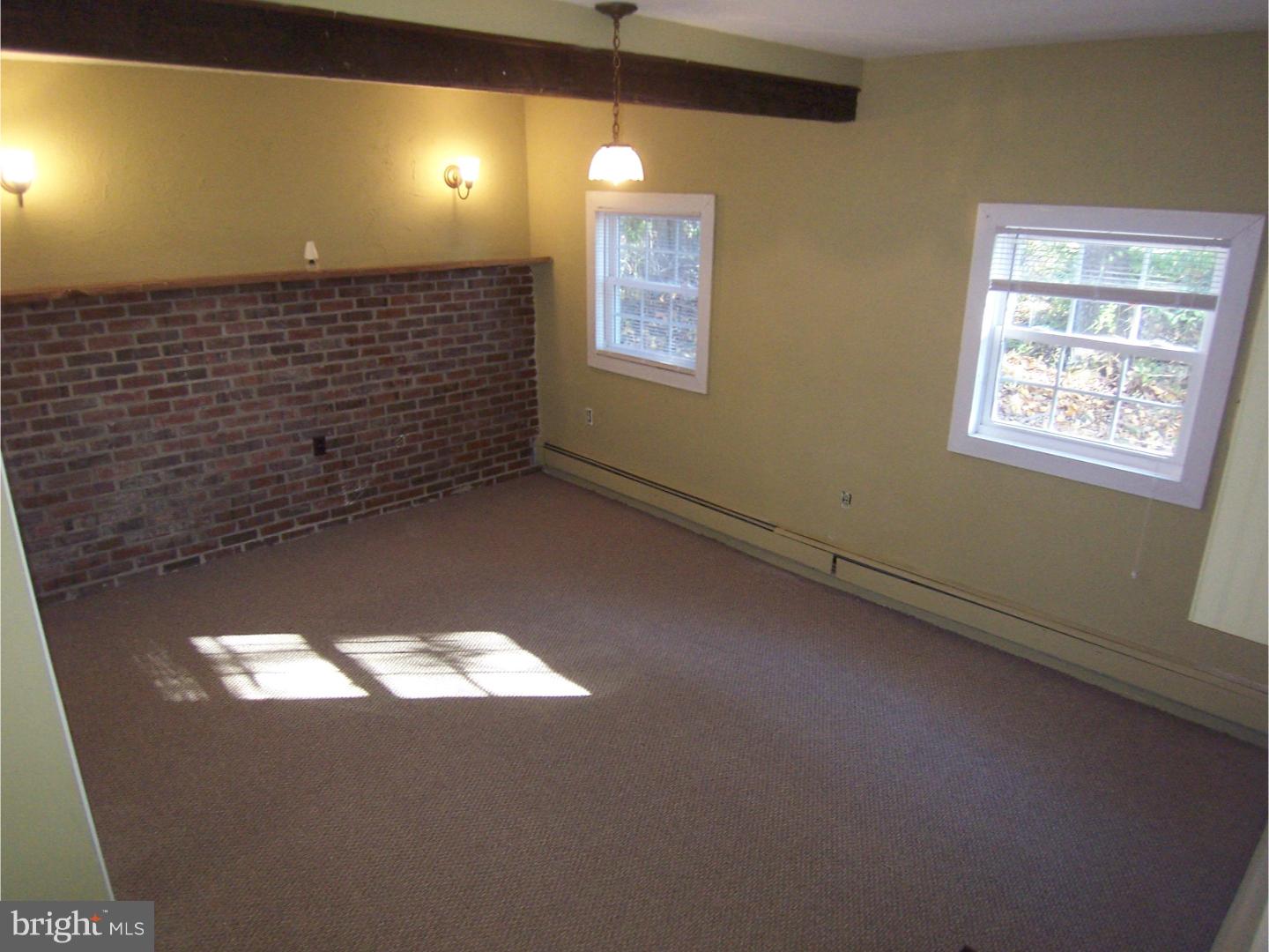 643 Scotch Road Pennington, NJ 08534 - Photo 3 of 25