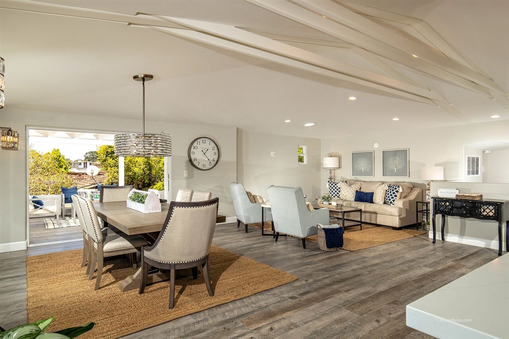 412 10th Street Del Mar, CA 92014 - Photo 11 of 25