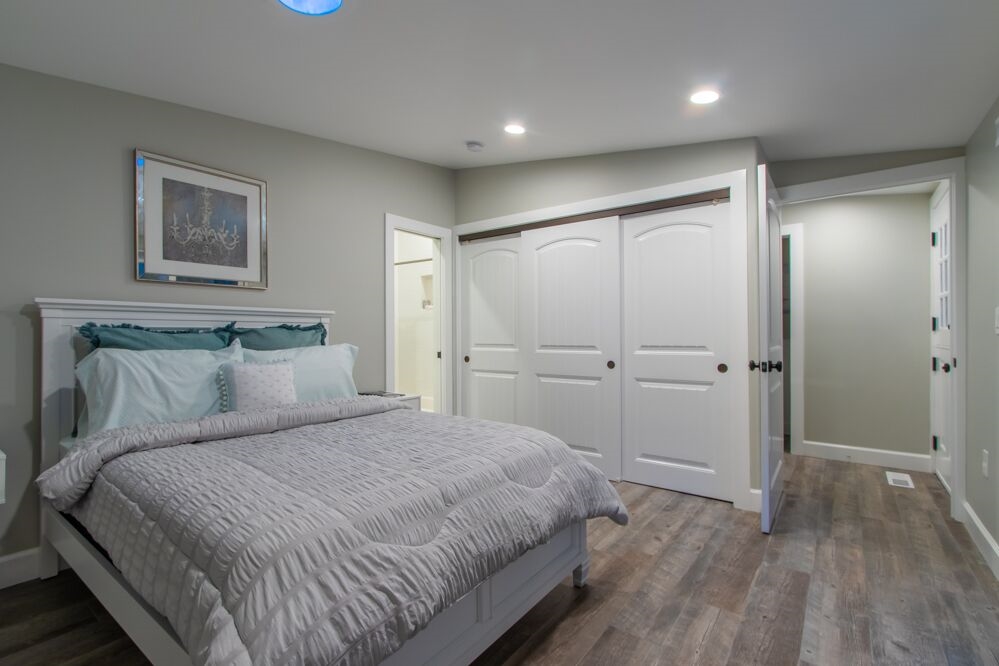 412 10th Street Del Mar, CA 92014 - Photo 15 of 25