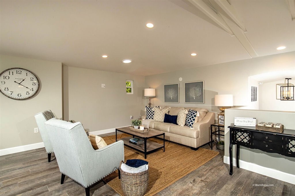 412 10th Street Del Mar, CA 92014 - Photo 10 of 25