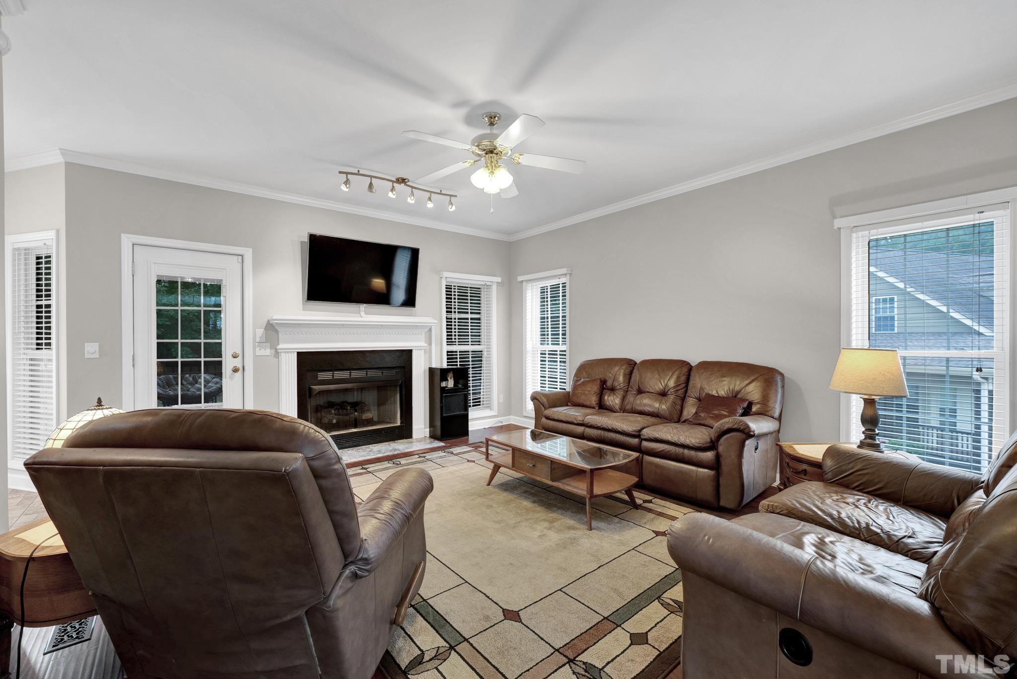 4808 Elmhurst Ridge Court Raleigh, NC 27616 - Photo 8 of 30 Gallery Image 8