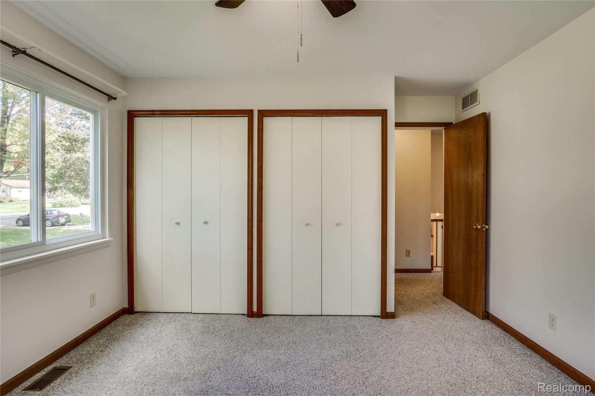 3217 Rolston Road Fenton, MI 48430 - Photo 18 of 30 Interiors (13 of 34).JPG