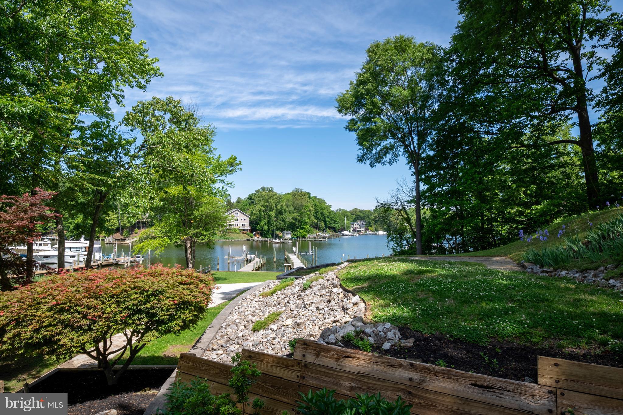 122 Shore Road Arnold, MD 21012 - Photo 9 of 70 Deck View