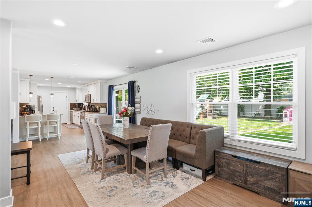 226 Church Lane Wayne, NJ 07470 - Photo 3 of 29 Gallery Image 3