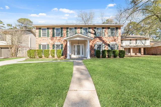 $319,900 | 3215 Park Garden Drive, Kingwood, TX 77339