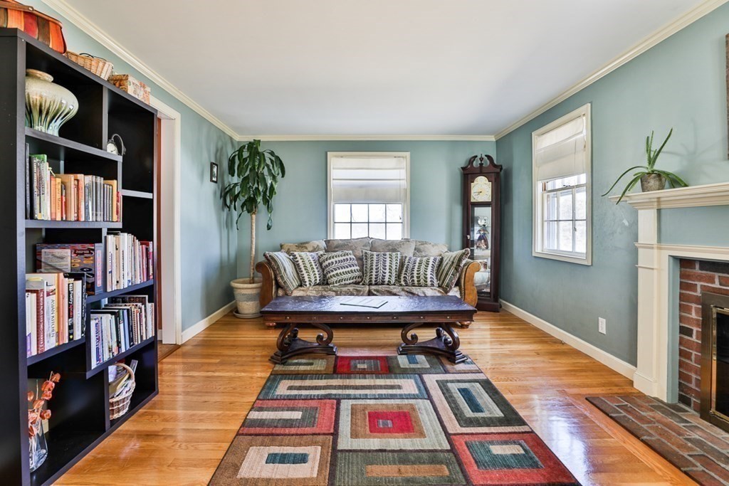 17 Carlson Road Milton, MA 02186 - Photo 11 of 28