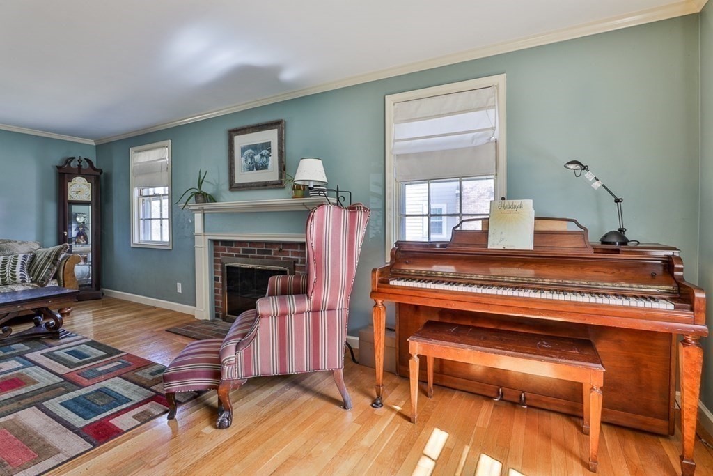 17 Carlson Road Milton, MA 02186 - Photo 12 of 28