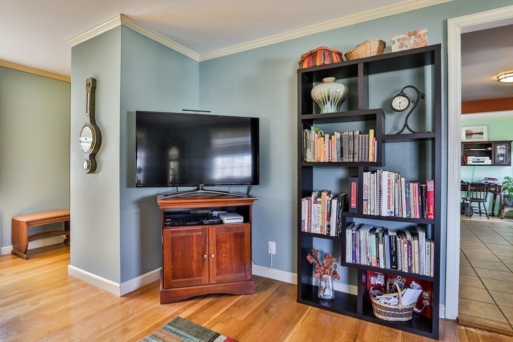 17 Carlson Road Milton, MA 02186 - Photo 14 of 28