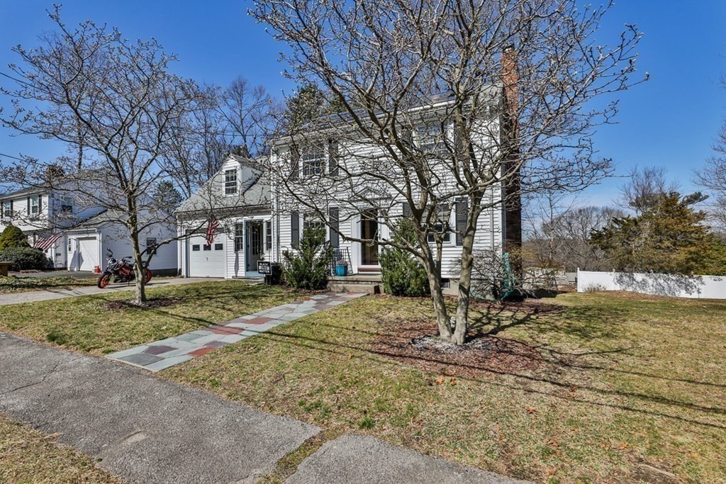 17 Carlson Road Milton, MA 02186 - Photo 24 of 28