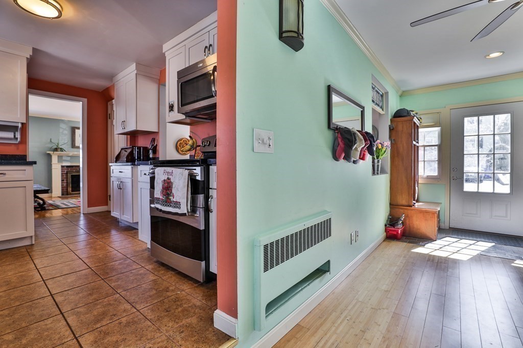 17 Carlson Road Milton, MA 02186 - Photo 3 of 28