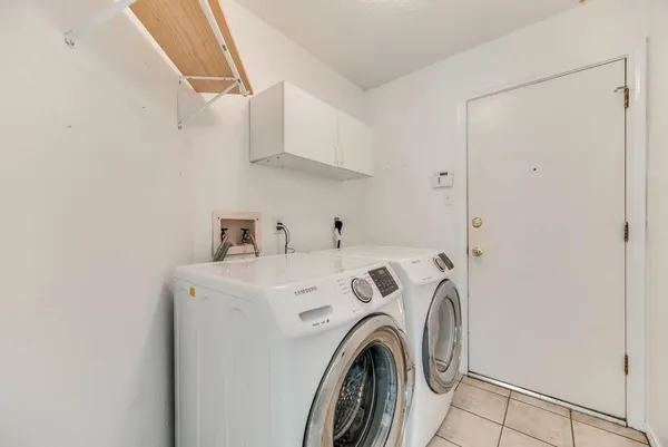 $2,350 | 2031 Lansdown Drive, Carrollton, TX 75010