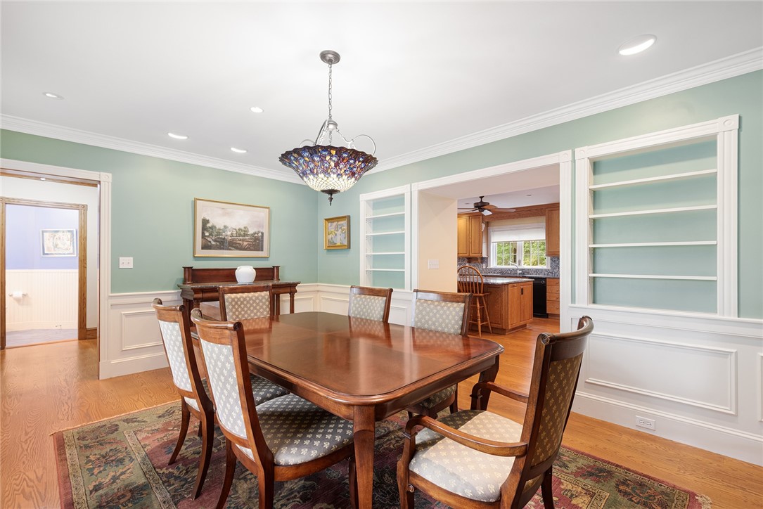 19 Ledge Road Bristol, RI 02809 - Photo 9 of 46 Gallery Image 9