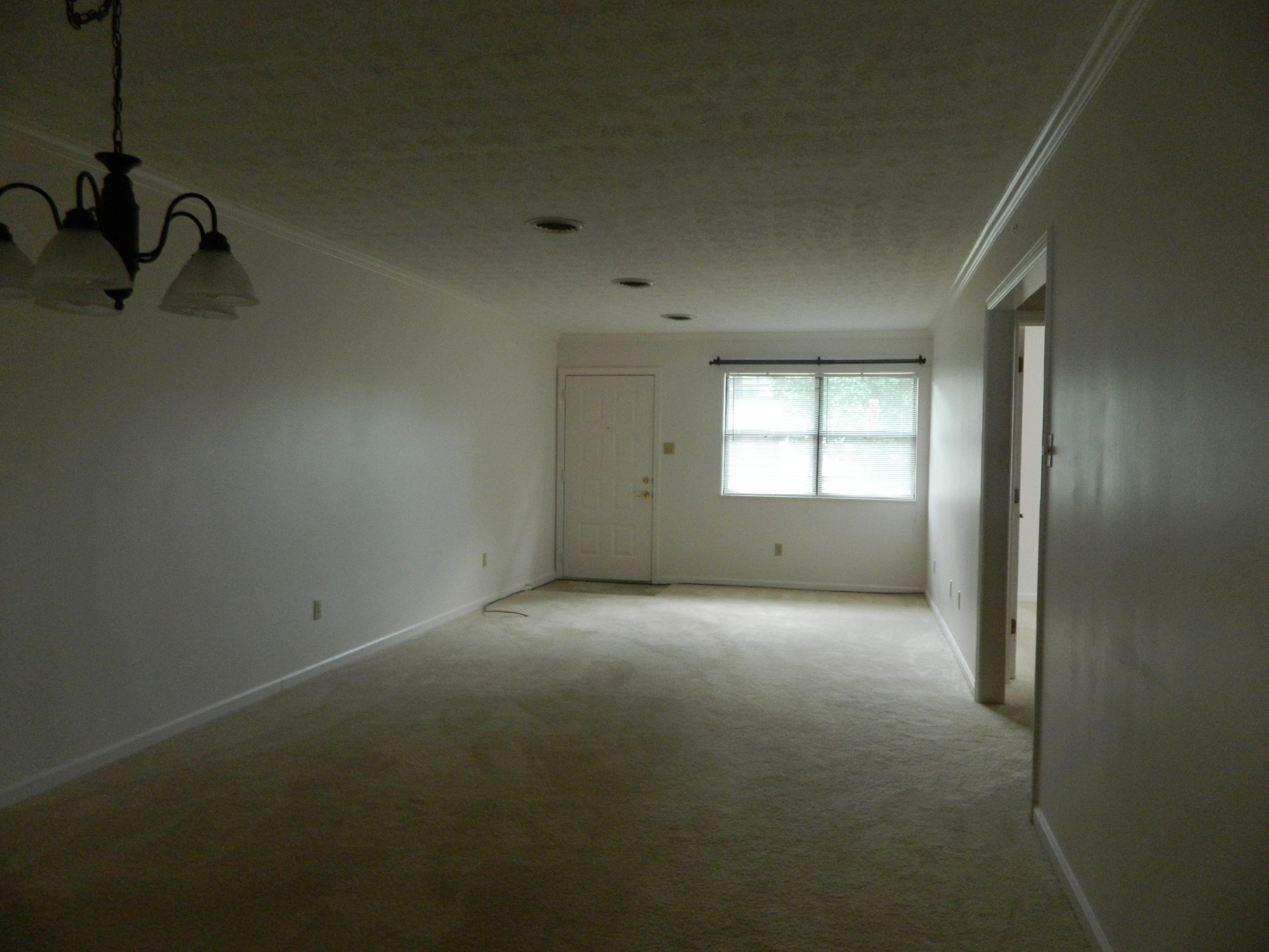 142 Golfcrest Lane Oak Ridge, TN 37830 - Photo 6 of 11 DSCN3358
