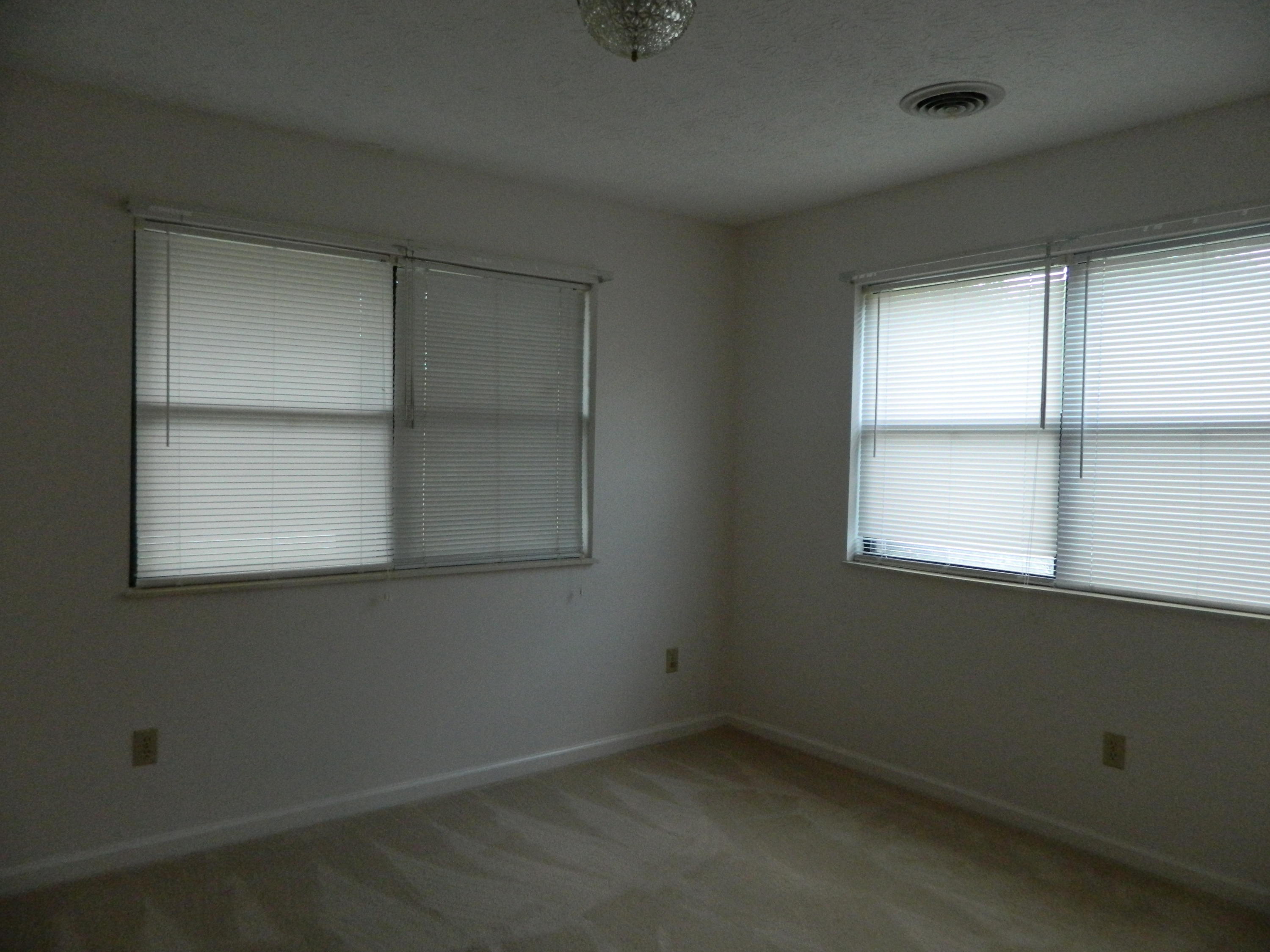 142 Golfcrest Lane Oak Ridge, TN 37830 - Photo 7 of 11 DSCN3360