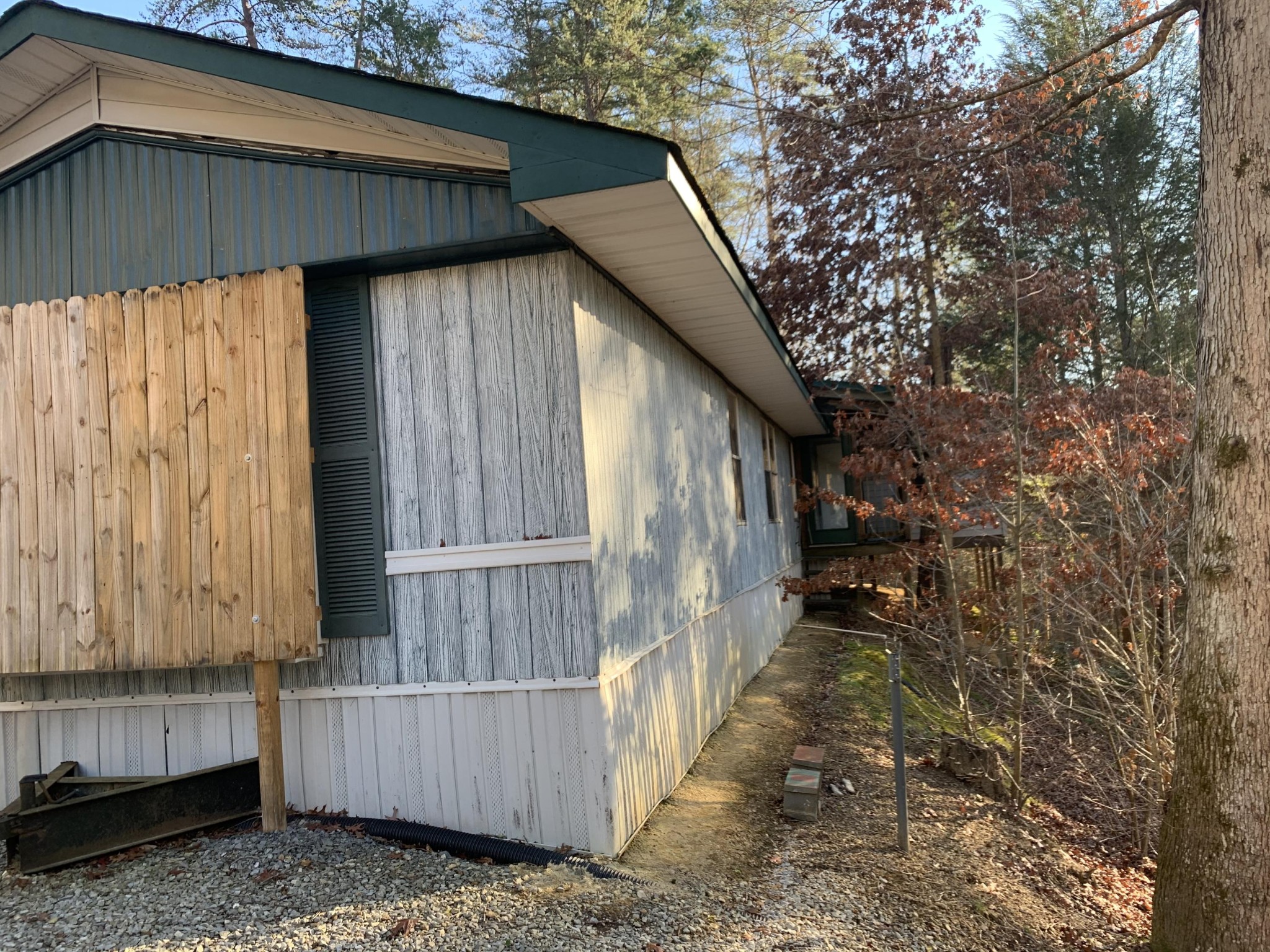 959 Obes Branch Road Sevierville, TN 37876 - Photo 23 of 29