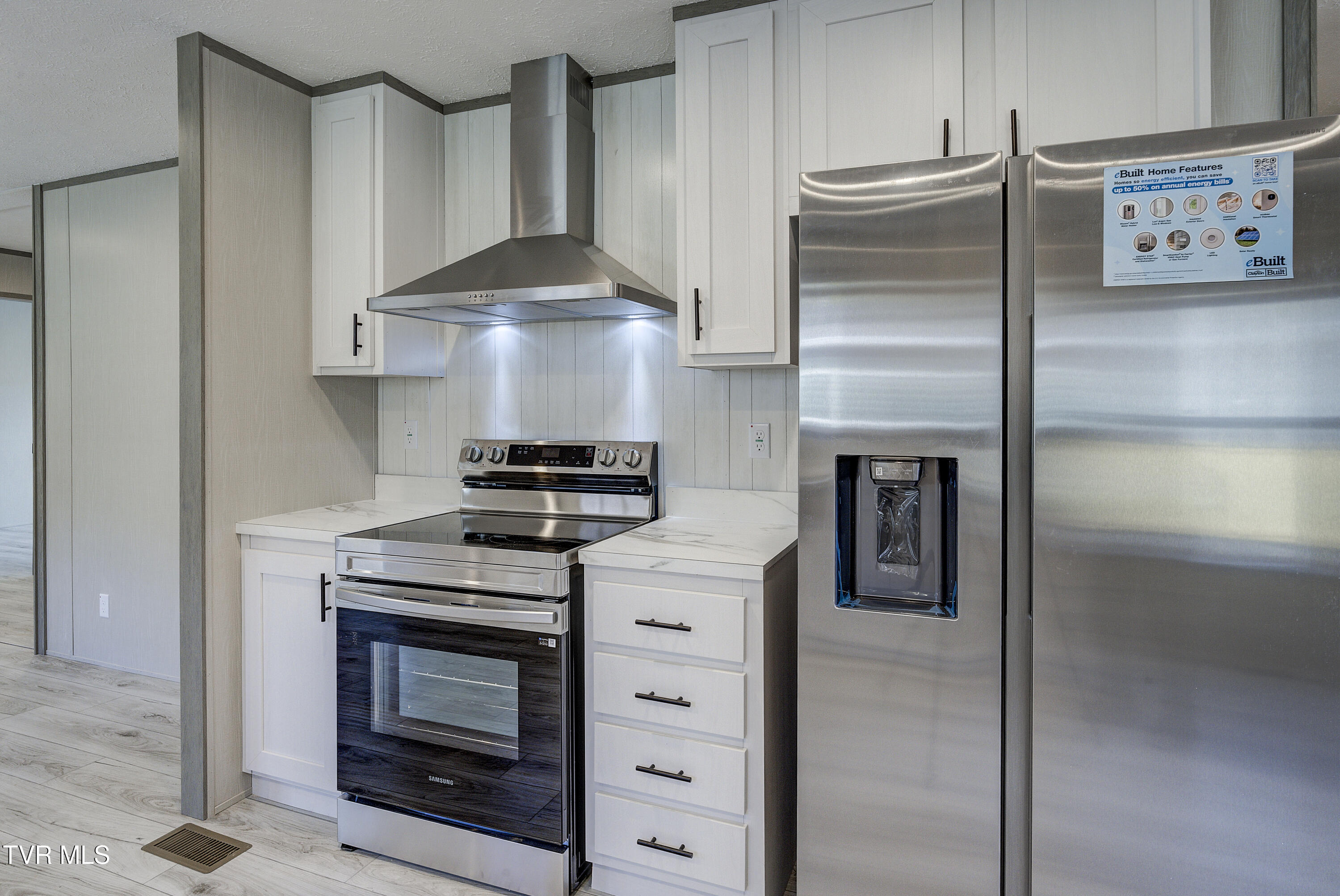 202 Florida Avenue Erwin, TN 37650 - Photo 10 of 31 Kitchen