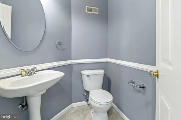 $3,000 | 5061 Cameo Terrace, Perry Hall, MD 21128