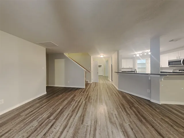 $2,490 | 6714 Hidden Colony Lane, League City, TX 77539