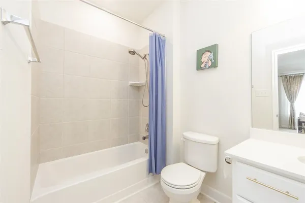 $3,980 | 15406 Easton Gate Lane, Houston, TX 77044