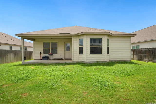 $349,900 | 161 Sambar Main, Schertz, TX 78108