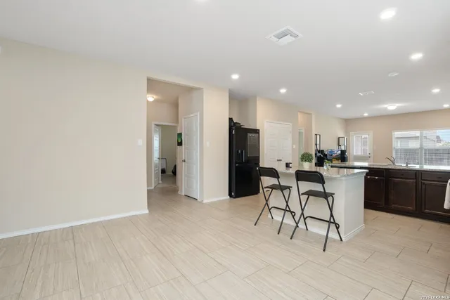 $349,900 | 161 Sambar Main, Schertz, TX 78108
