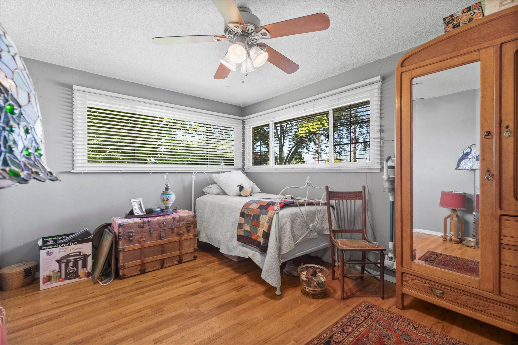 3459 Lone Pine Road Medford, OR 97504 - Photo 16 of 29 28-web-or-mls-WCIM0085