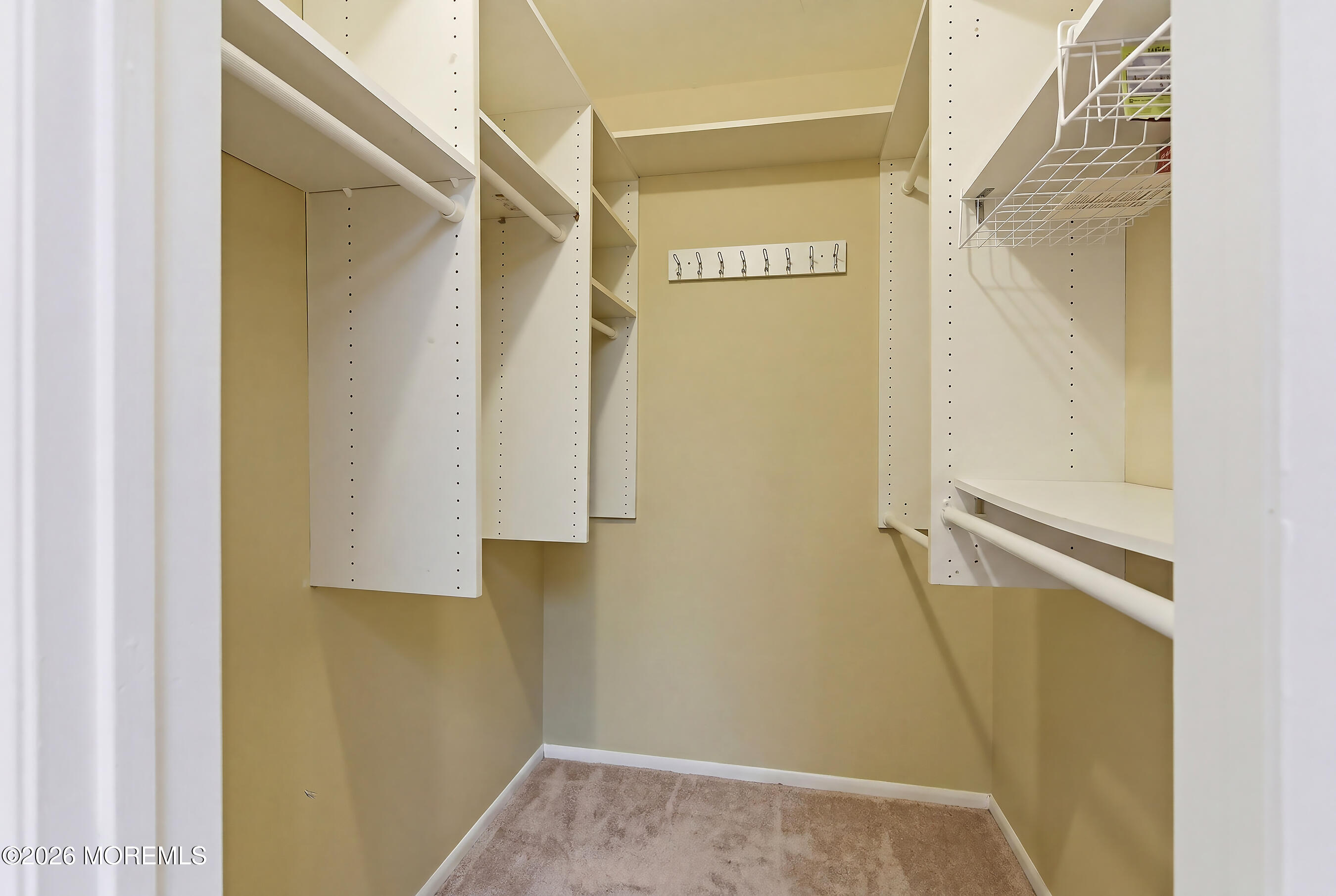 7 Hampton Court Red Bank, NJ 07701 - Photo 15 of 50 22-Walk In 1