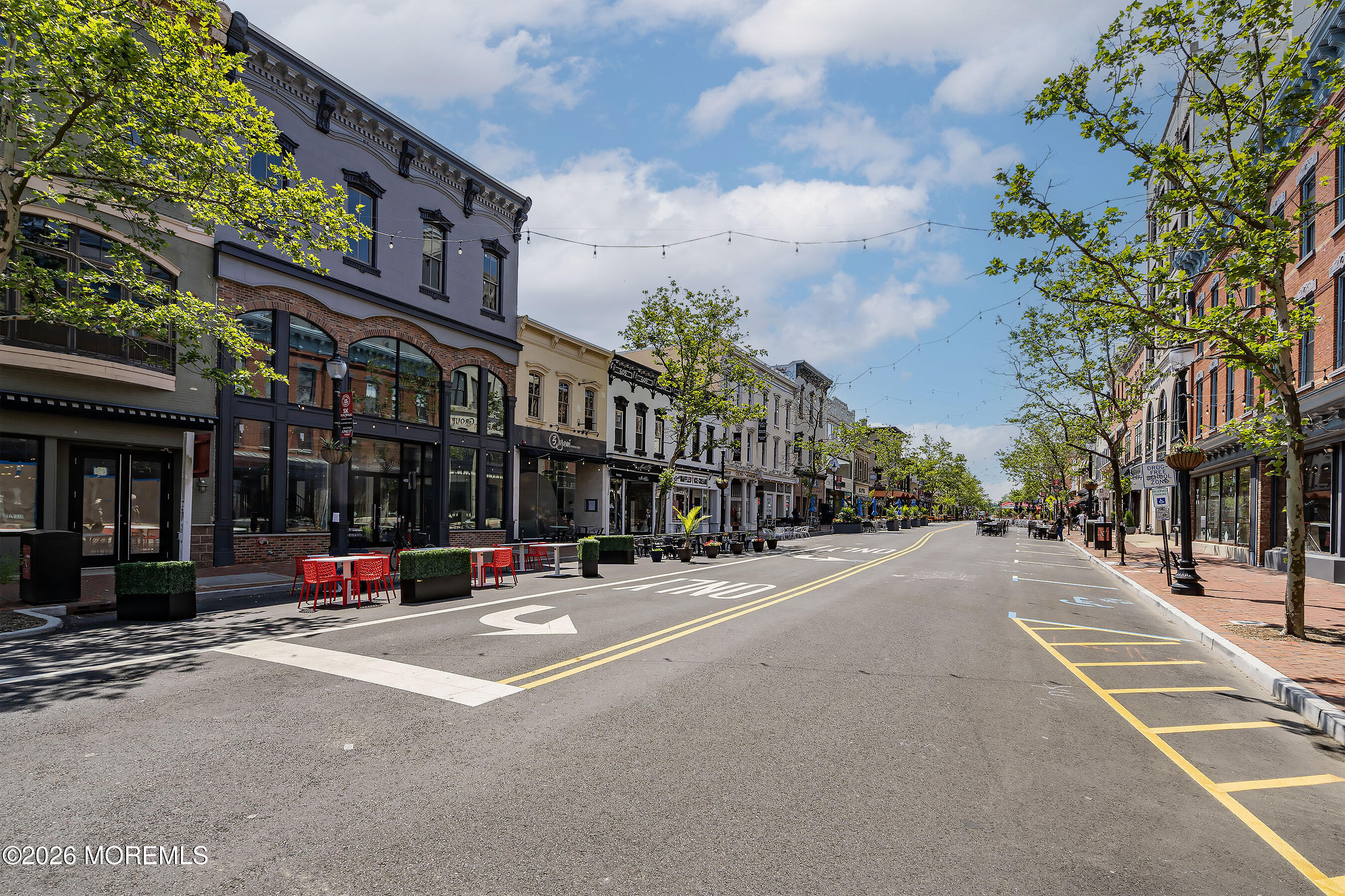 7 Hampton Court Red Bank, NJ 07701 - Photo 47 of 50 35-Red Bank 1