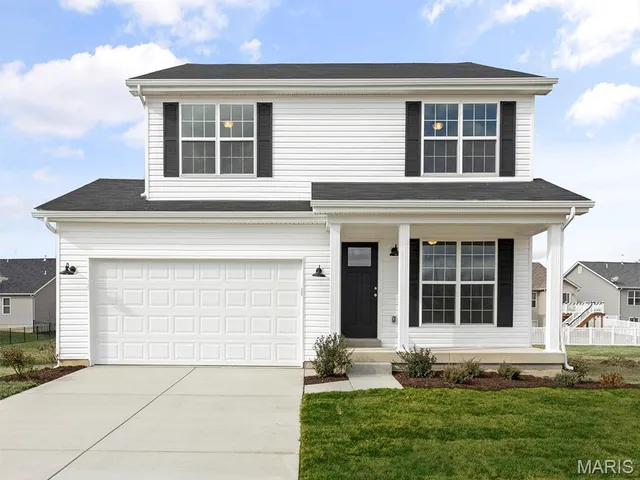 $408,216 | 414 Winding Bluffs Court, Fenton, MO 63026