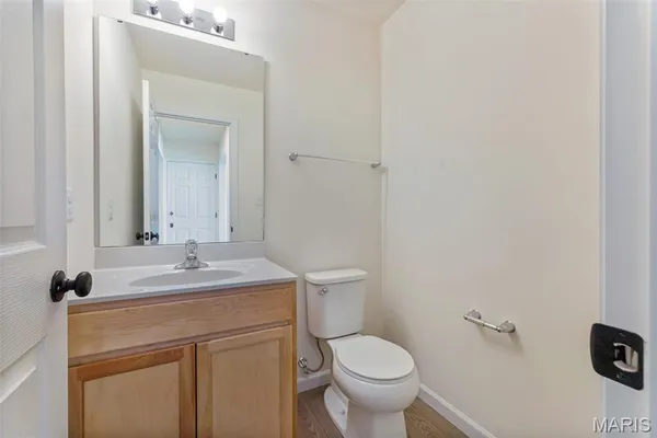 $394,900 | 414 Winding Bluffs Court, Fenton, MO 63026