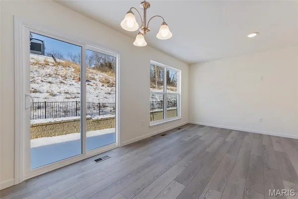 $394,900 | 414 Winding Bluffs Court, Fenton, MO 63026