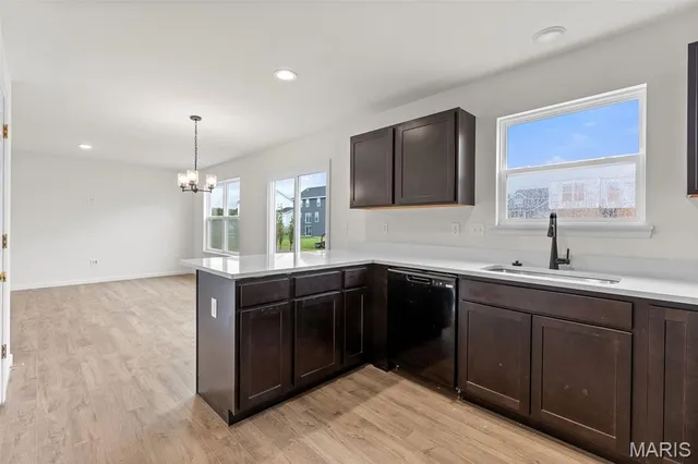 $408,216 | 414 Winding Bluffs Court, Fenton, MO 63026