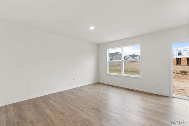 $408,216 | 414 Winding Bluffs Court, Fenton, MO 63026