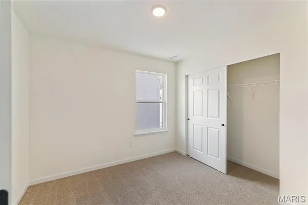 $394,900 | 414 Winding Bluffs Court, Fenton, MO 63026