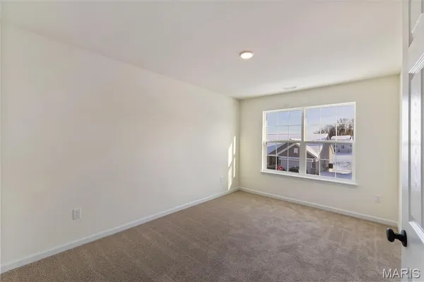 $394,900 | 414 Winding Bluffs Court, Fenton, MO 63026