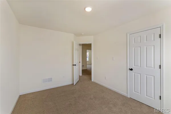 $394,900 | 414 Winding Bluffs Court, Fenton, MO 63026